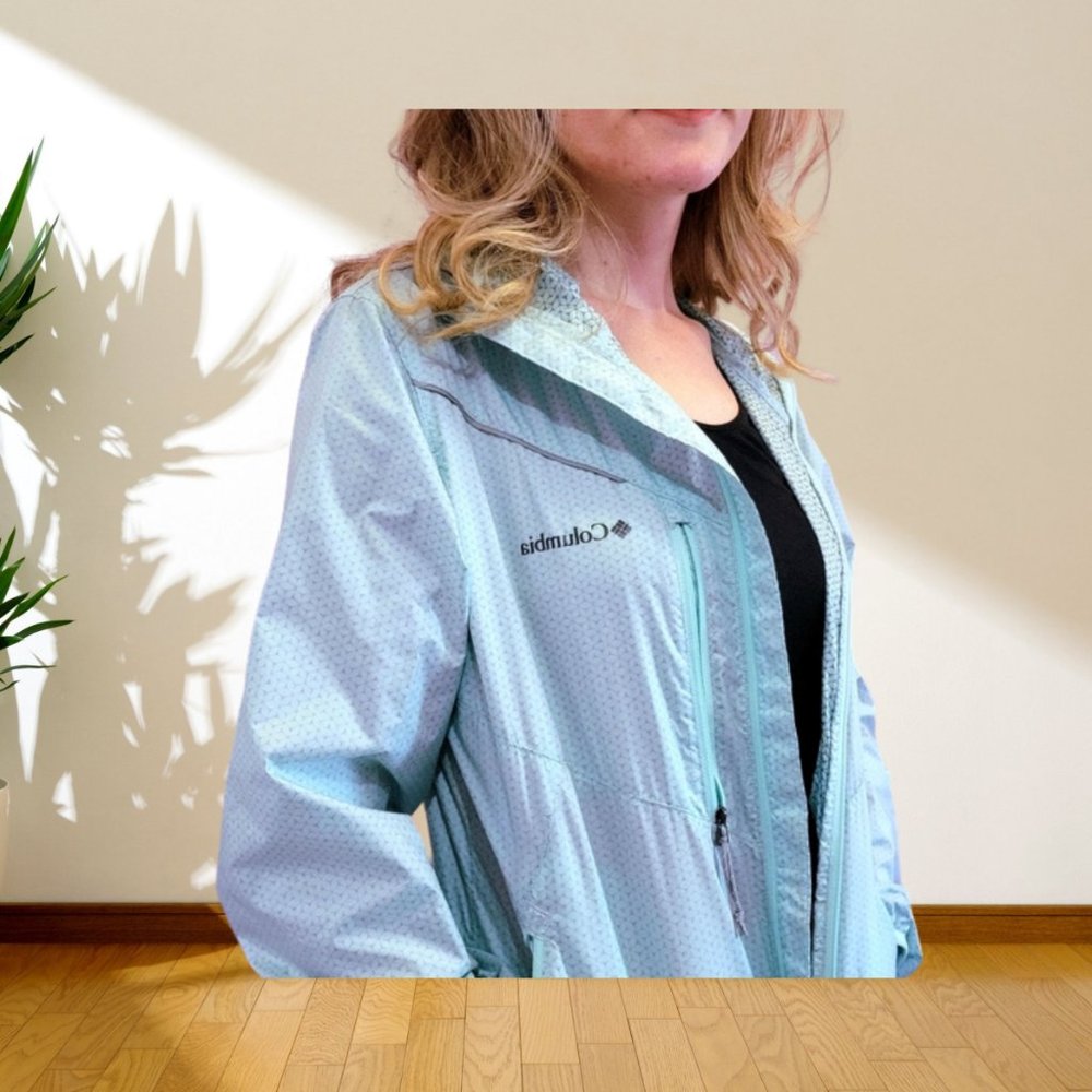 Columbia Light Hooded Windbreaker - baby blue, Women's Davis Path Omni-Wick